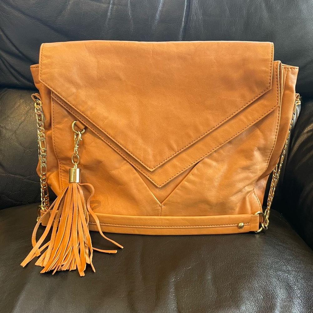 Brown Tan Leather Shoulder Handbag with Gold Chain Hardware